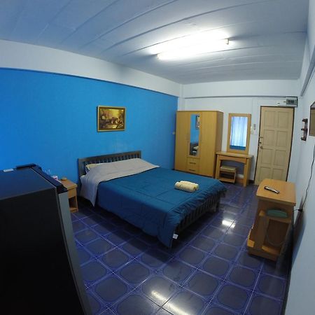 Earth Mansion Sai 5 Hotell Sampran Eksteriør bilde