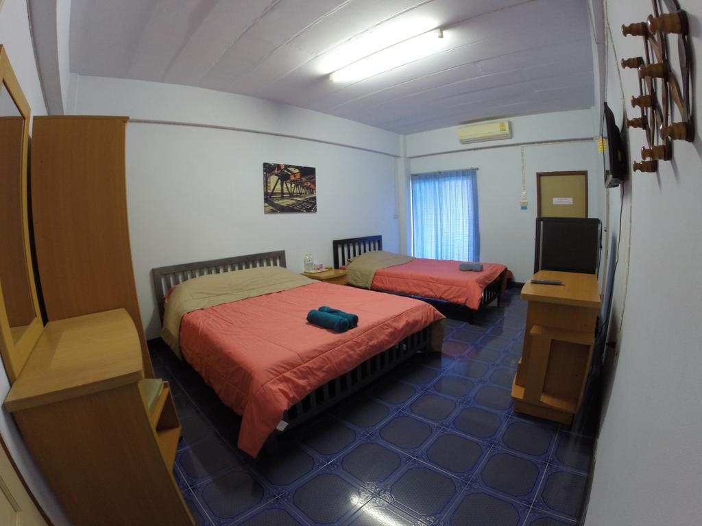 Earth Mansion Sai 5 Hotell Sampran Eksteriør bilde