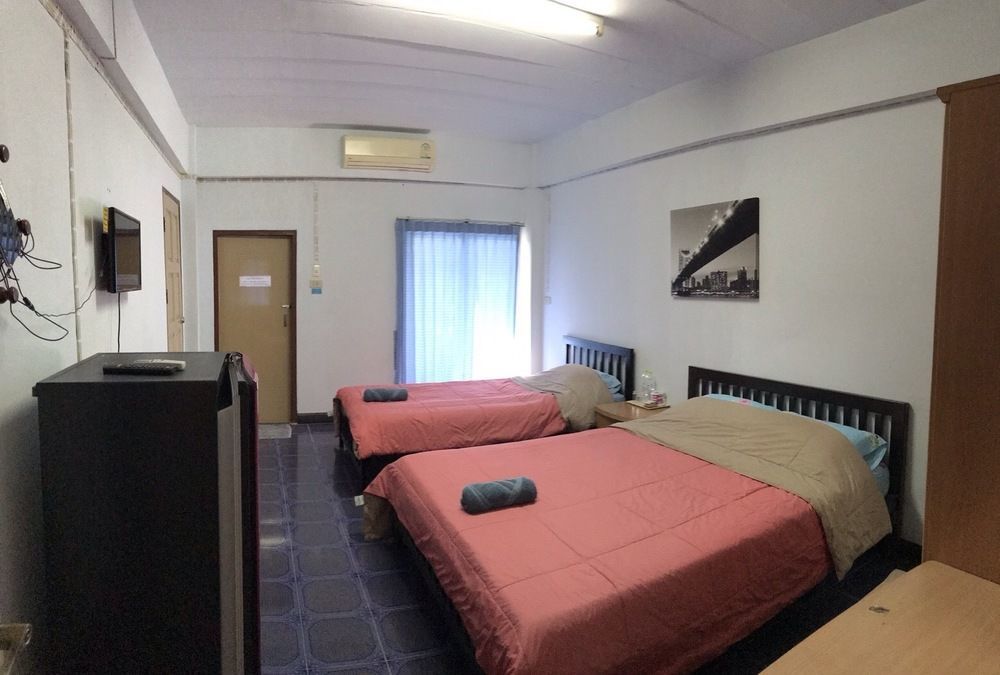 Earth Mansion Sai 5 Hotell Sampran Eksteriør bilde